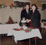 Cutting the wedding cake
